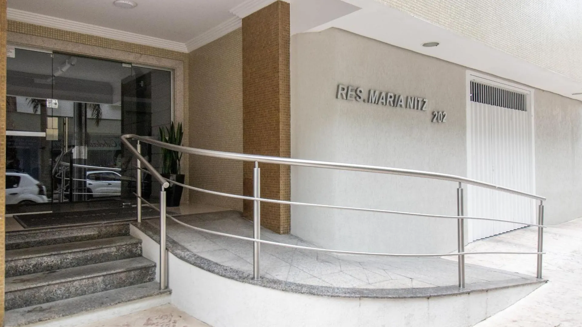 Apartment Mnt51 - Churrasq, Climatizado, 2 Dorm, Garagem Balneario Camboriu Brazil