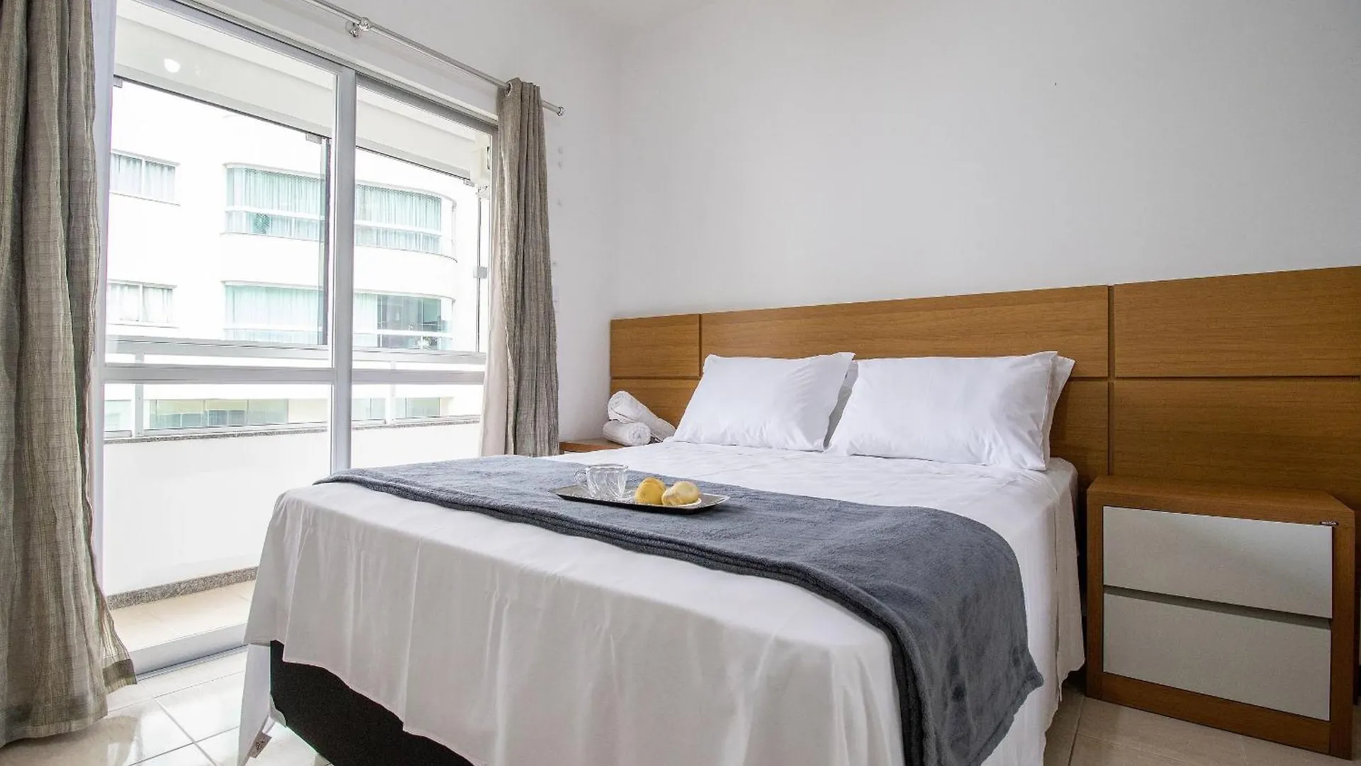Mnt51 - Churrasq, Climatizado, 2 Dorm, Garagem Balneario Camboriu